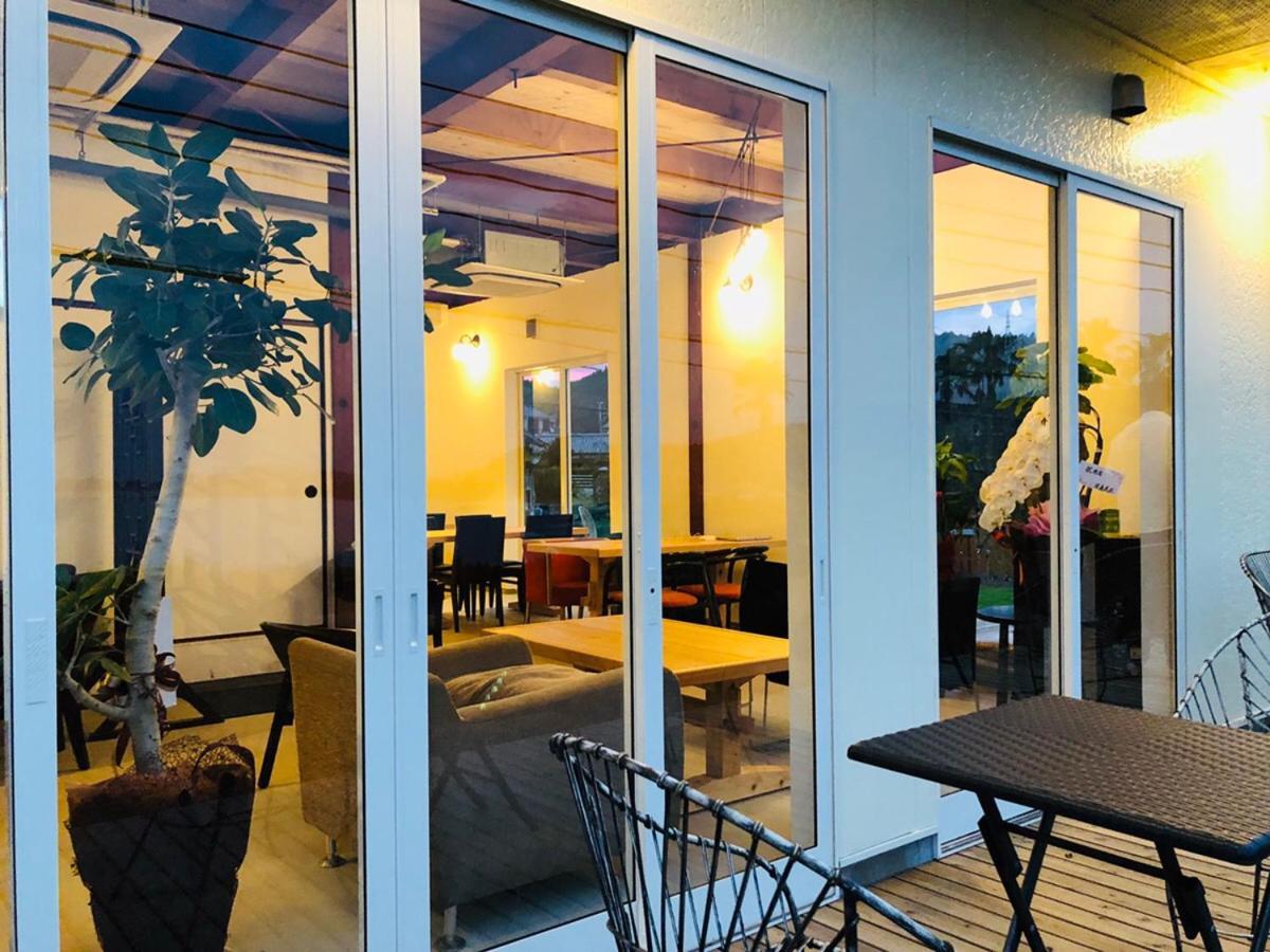 ＆ Cafe Fuego Guest house *