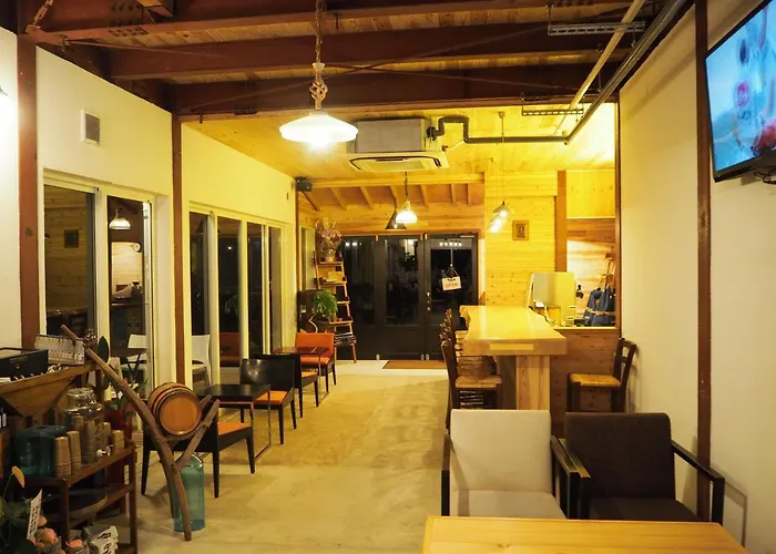 Guesthouse ＆ Beach Cafe Fuego